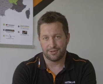 Romain, Technicien itinérant