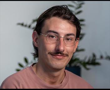 Stephen, Technicien de Maintenance