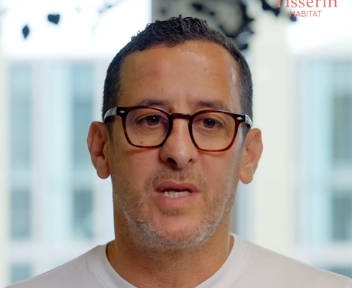 Hocine, chargé d'entretien du patrimoine