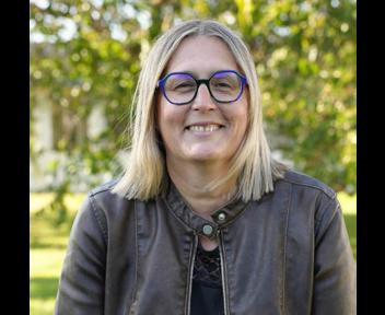 Stéphanie, Opératrice de salle stérile chez TriRx