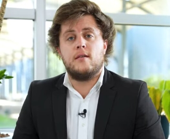 Rencontrez Nicolas - Business Unit Manager
