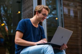 NEOGEST EDUCATION GROUP recrutement