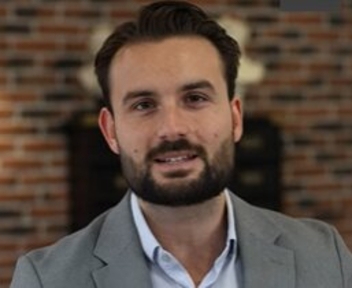 Julien, Responsable d'agence chez Côté Particuliers