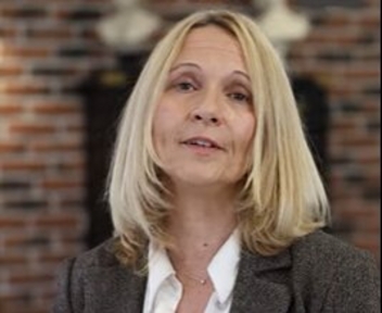 Séverine, Prévost-Devillers chez Côté Particuliers