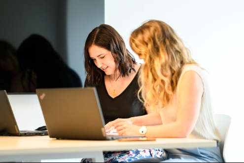 DESCOURS & CABAUD Emploi