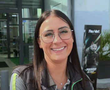  À la Découverte du Métier de Responsable Commerce chez Feu Vert