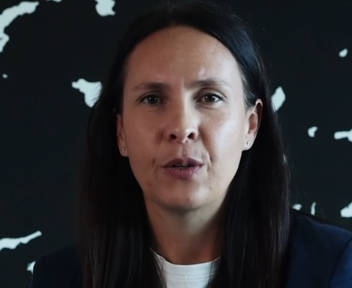 Juliette, chargée de recrutement