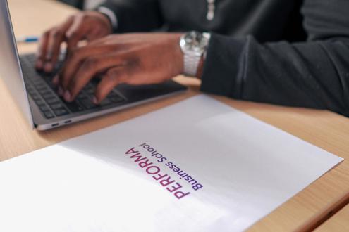 Performa Business School recrutement