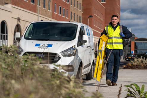 Offres d'emploi RECORD PORTES AUTOMATIQUES