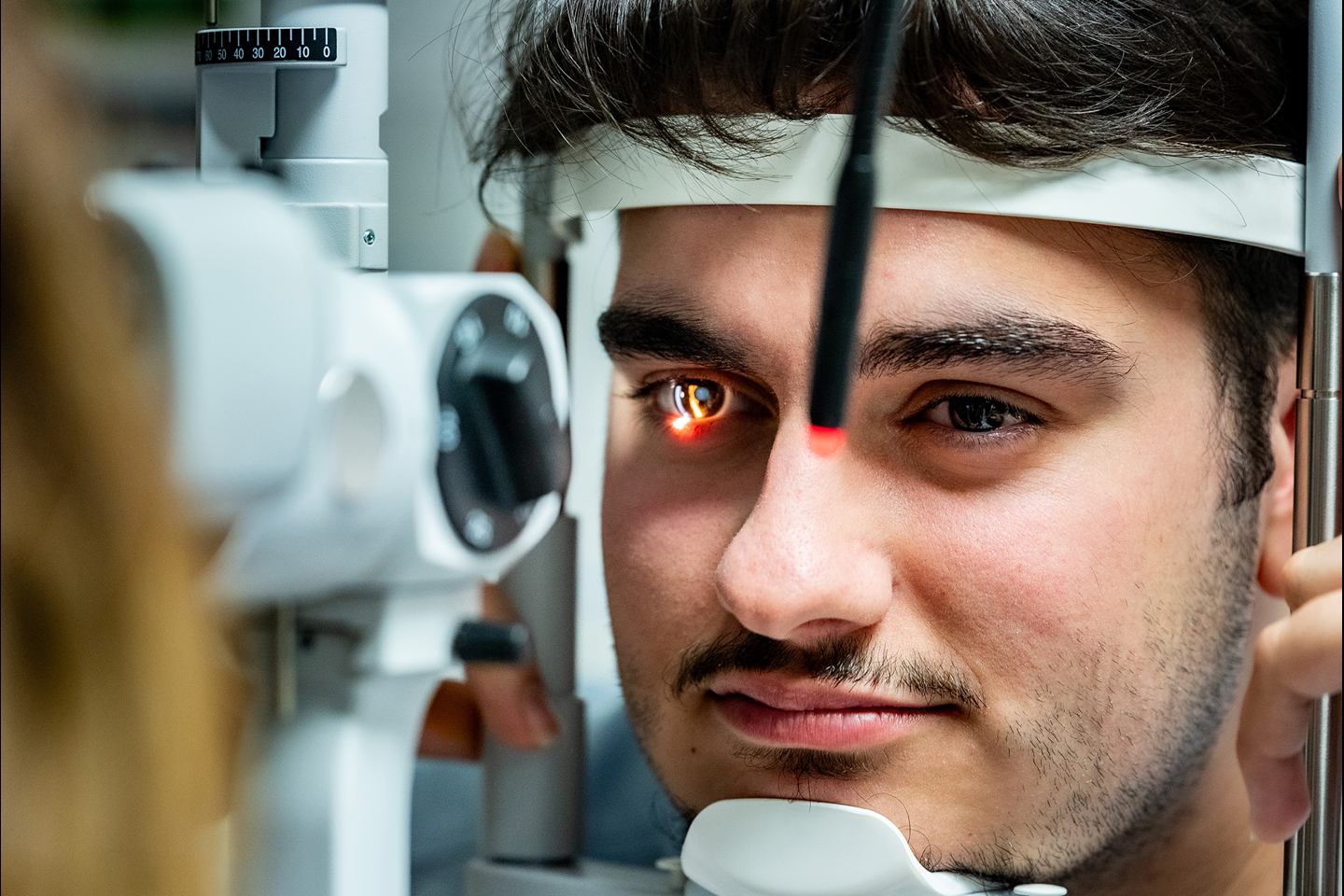 INSTITUT SUPERIEUR D'OPTIQUE recrutement