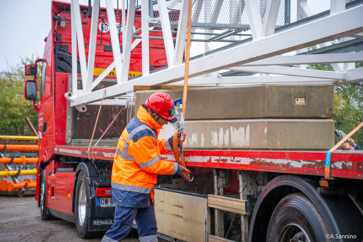 TRANSPORTS TOUSSAINT emploi
