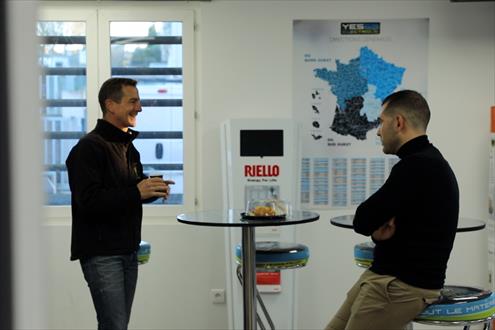 Yesss Electrique Emploi