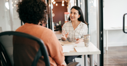 Se présenter face à un employeur en 2 minutes