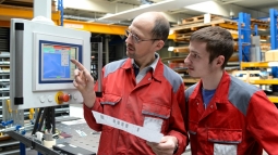 Embauche d'un apprenti : vous avez droit à des aides !