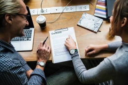 QUEL ÂGE POUR TRAVAILLER EN FRANCE